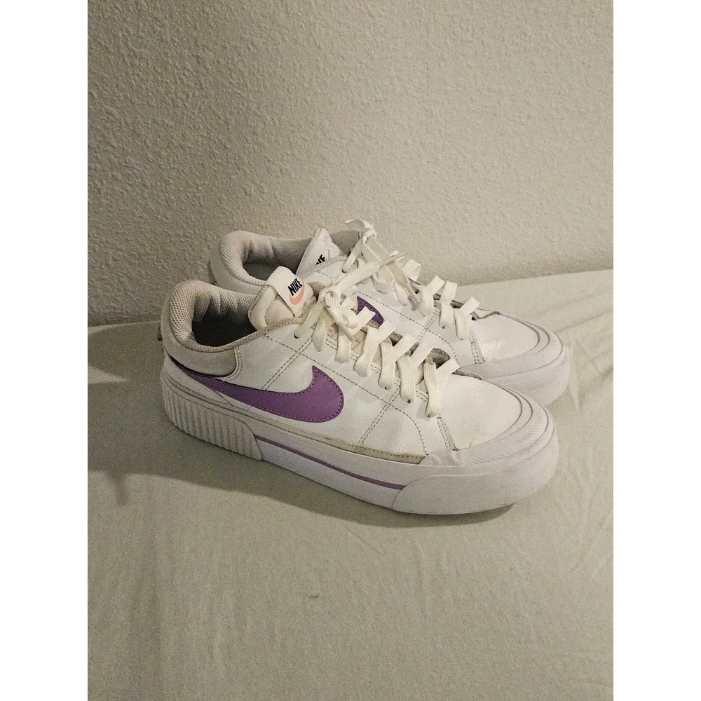 Nike Court Legacy Lift White Purple Platform Sneakers sz 8.5